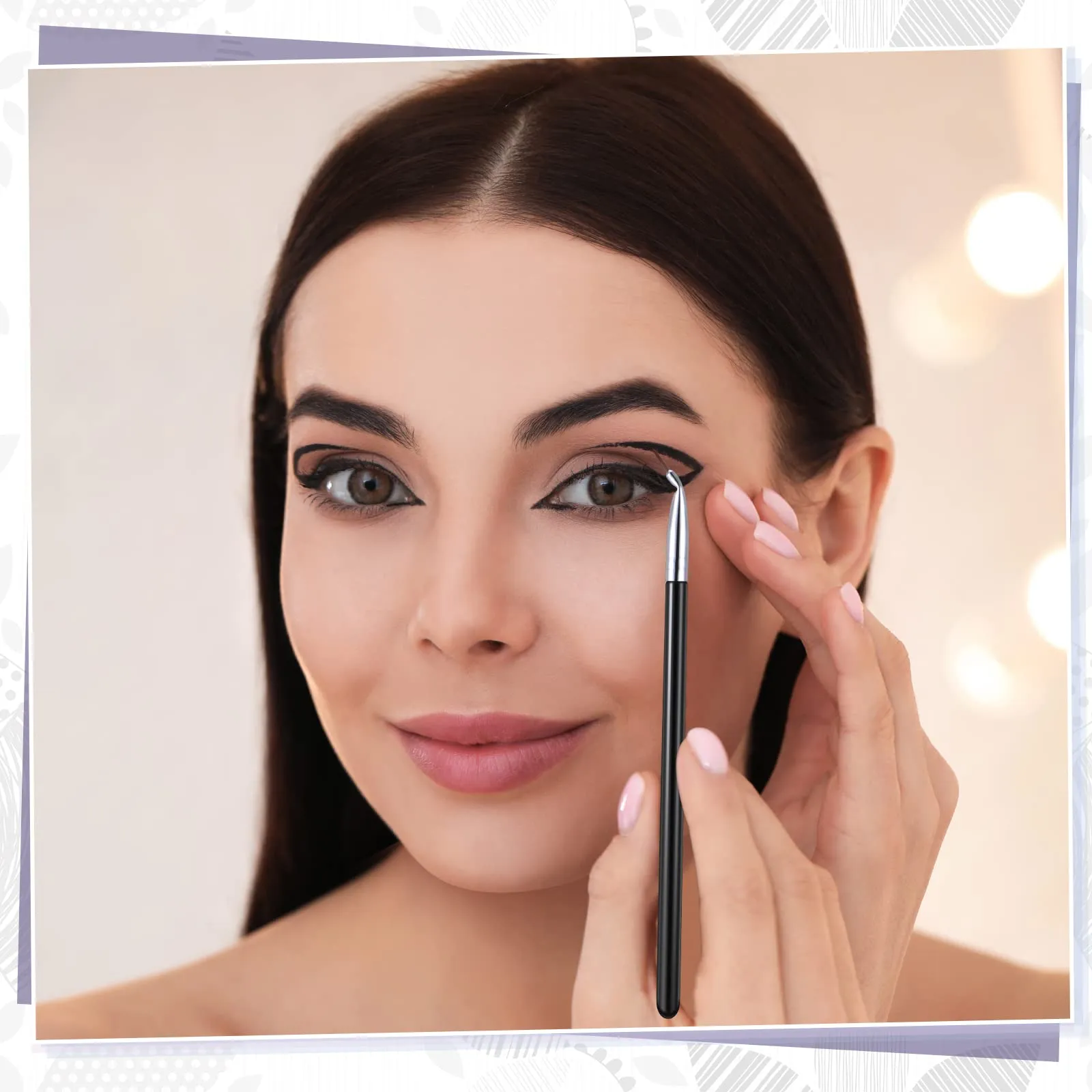 4 Pieces Eyeliner Brush Kit Fine Flat Eyebrow Brush Thin Bristle Angled Eyeliner Brush Tight Liner Brush Bent Eyeliner Makeup Brush for Applying Gel Cream Liquid Eye Liner