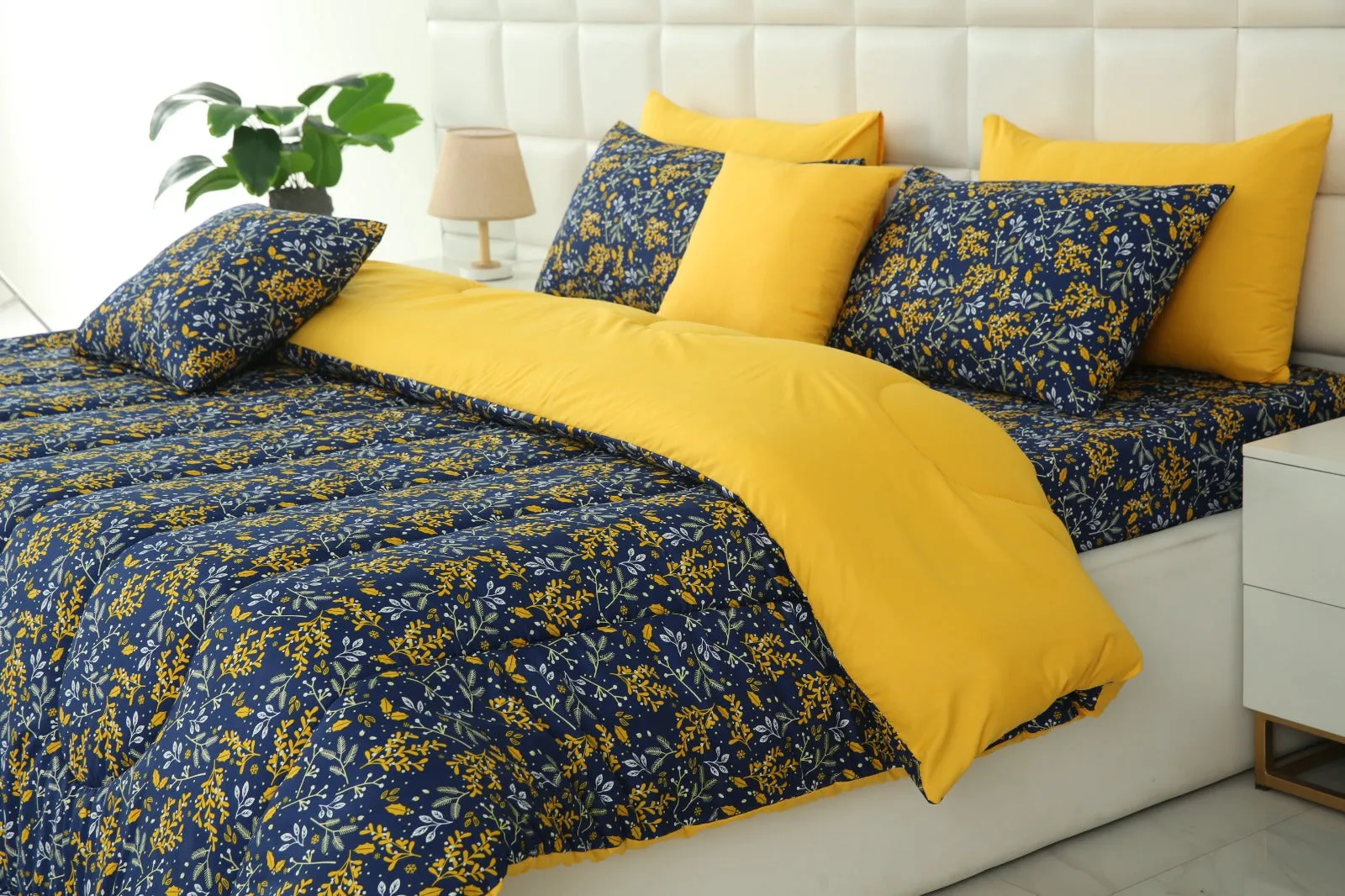 8 PCs Winter Comforter Set-Daffodil