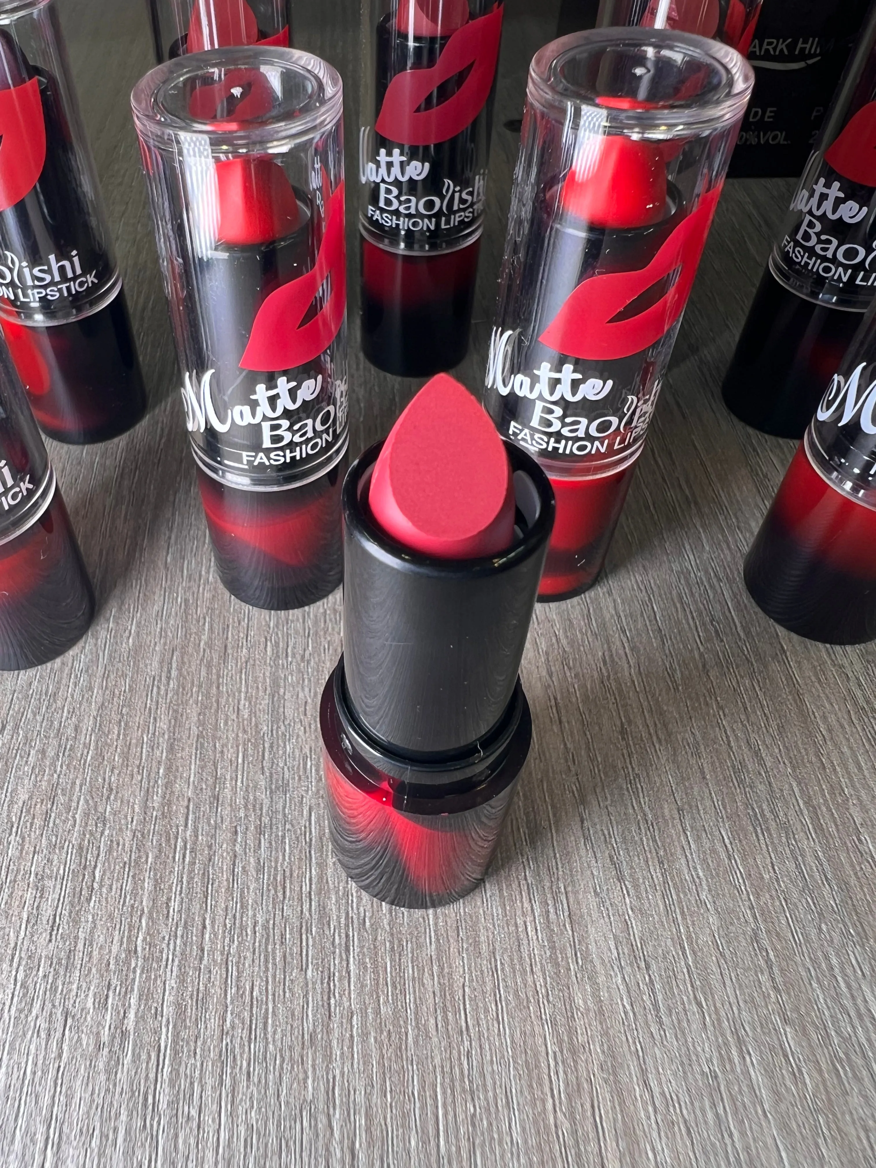 Baolishi Velvet Pure Matte Lipstick - Smooth & Vibrant