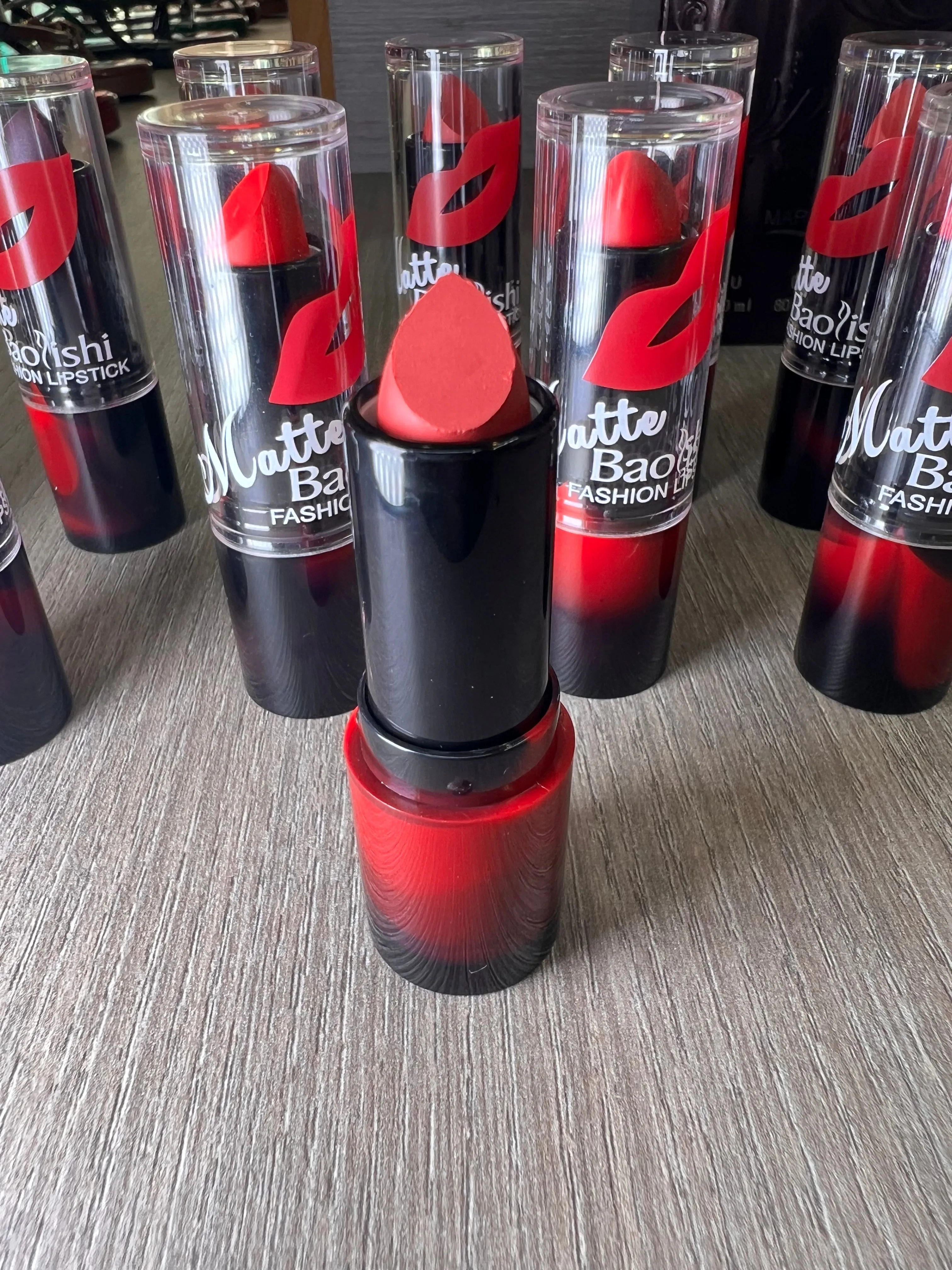 Baolishi Velvet Pure Matte Lipstick - Smooth & Vibrant