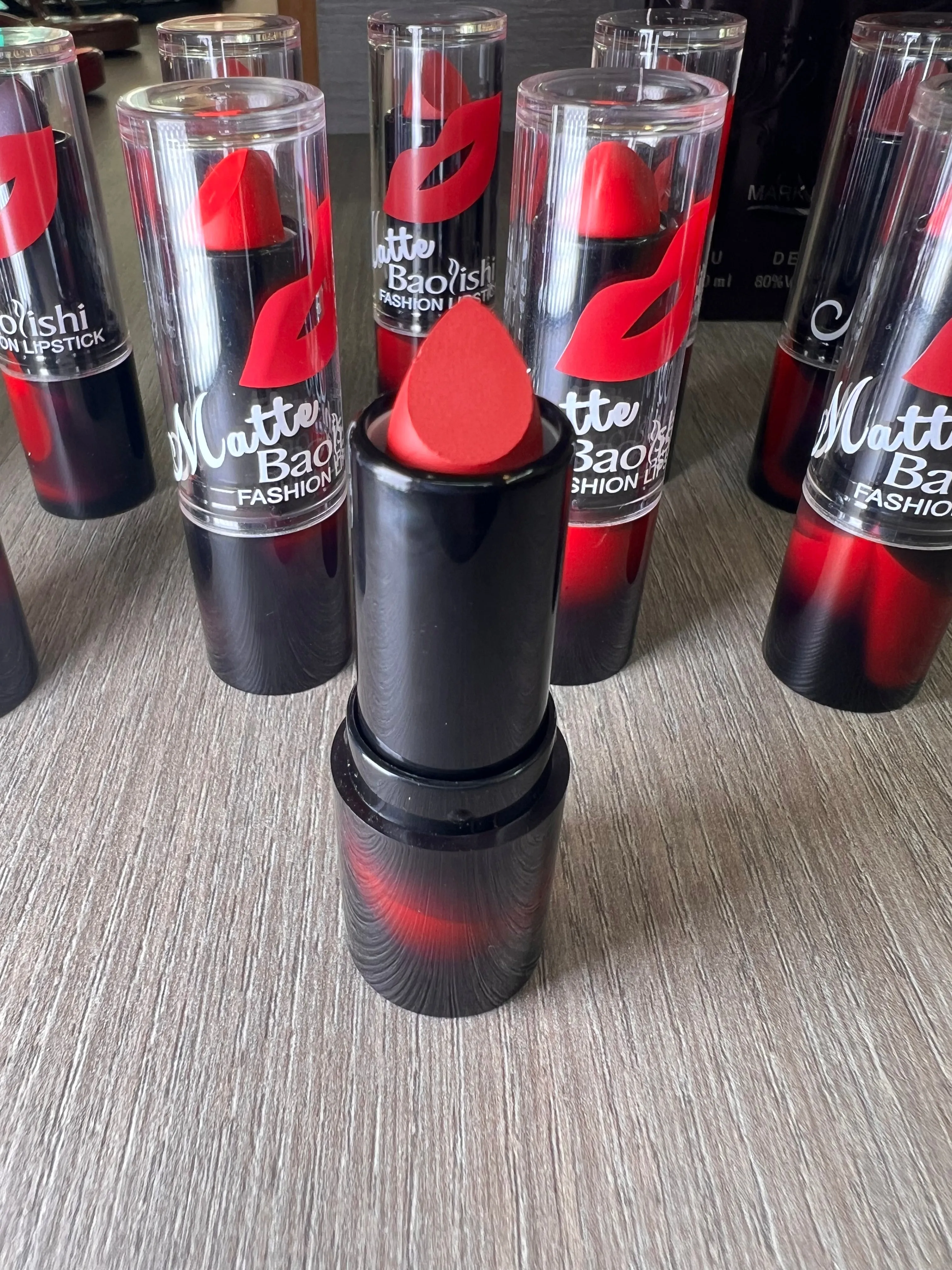 Baolishi Velvet Pure Matte Lipstick - Smooth & Vibrant