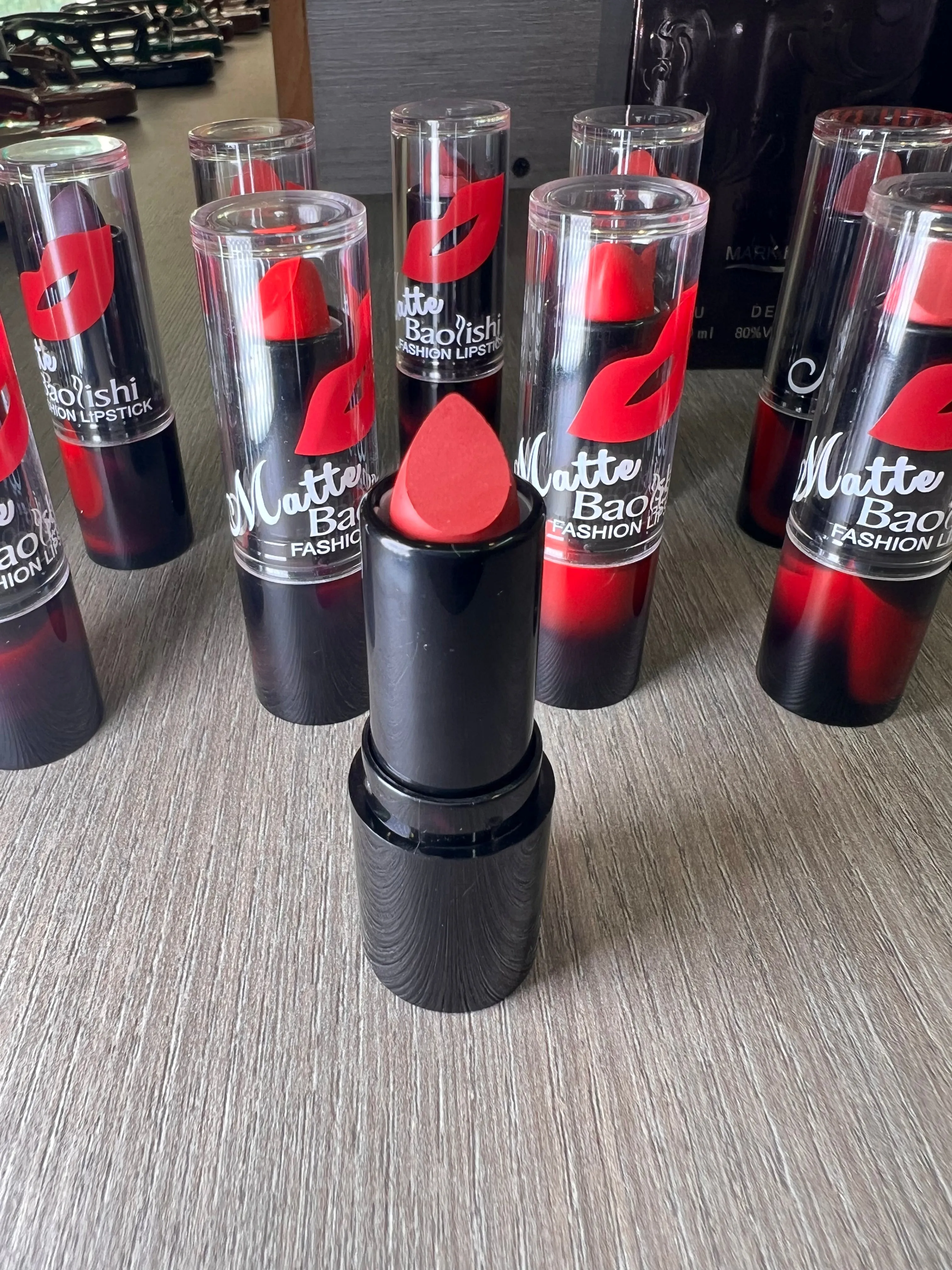 Baolishi Velvet Pure Matte Lipstick - Smooth & Vibrant