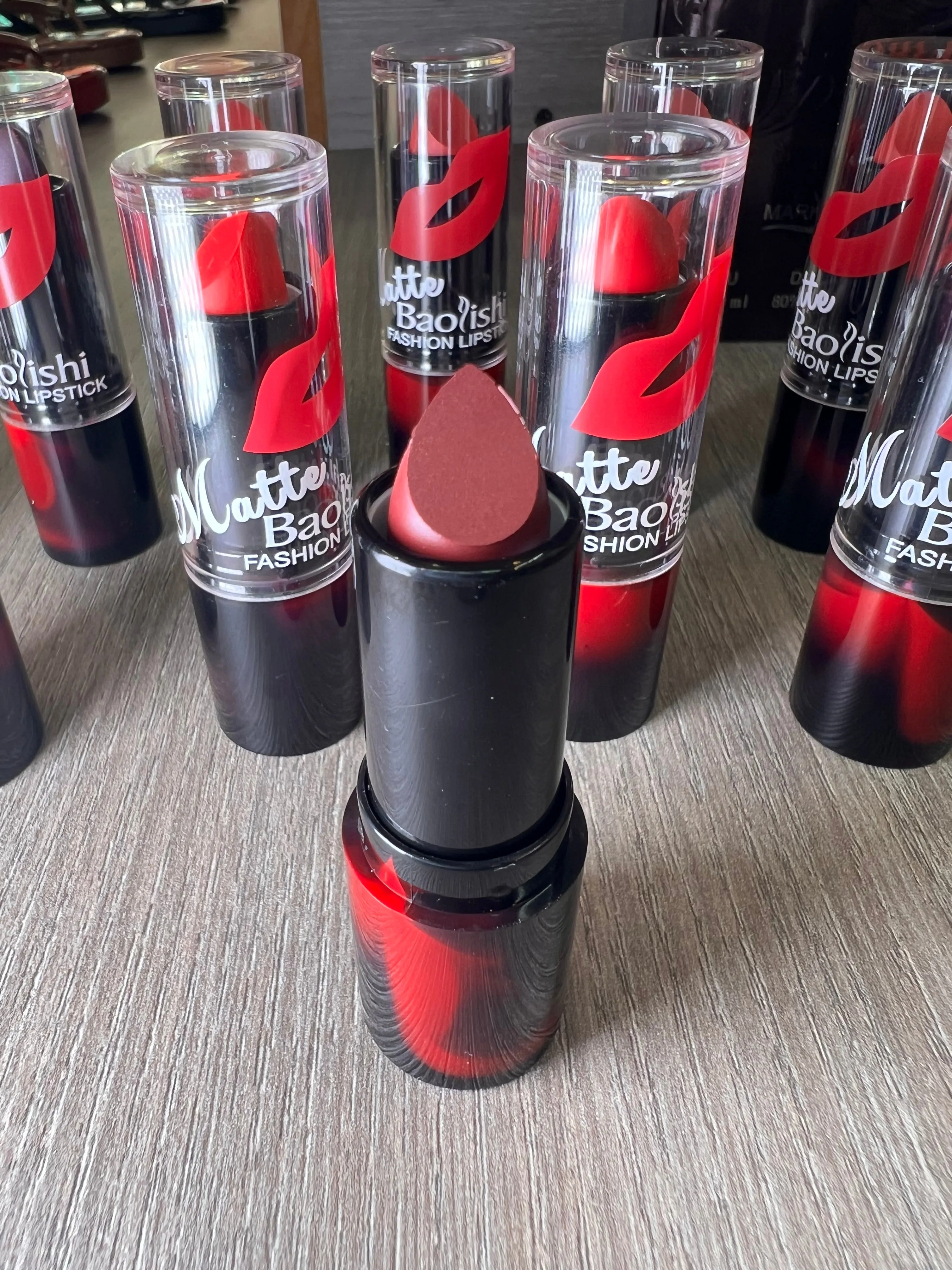 Baolishi Velvet Pure Matte Lipstick - Smooth & Vibrant