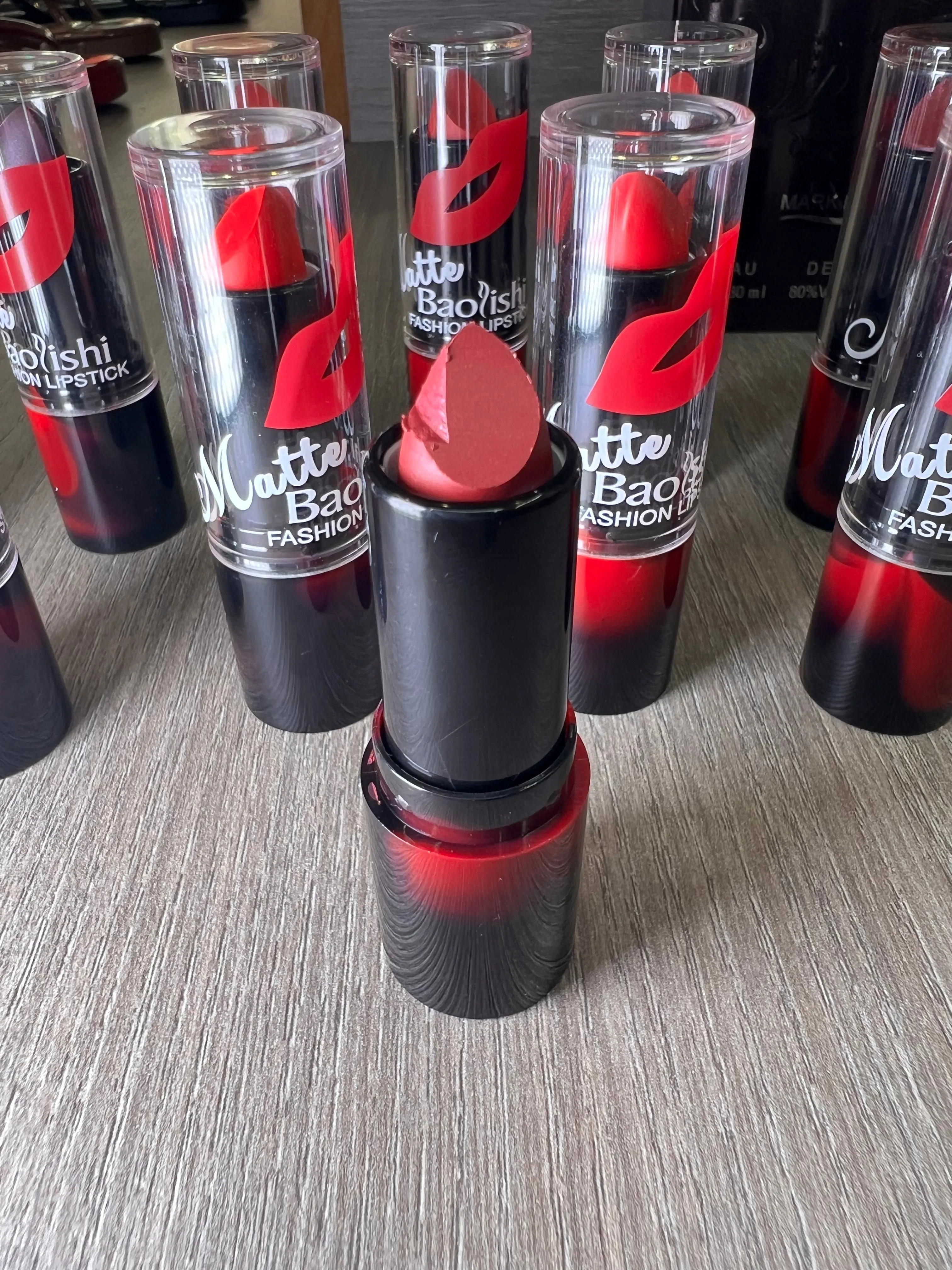 Baolishi Velvet Pure Matte Lipstick - Smooth & Vibrant