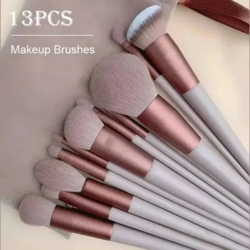 Beauty Essential Makeup Brush Set