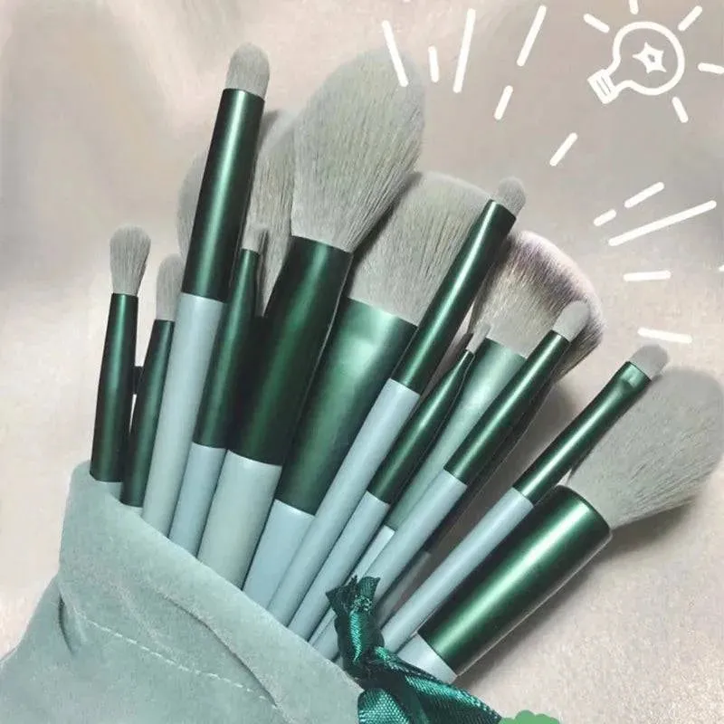Beauty Essential Makeup Brush Set