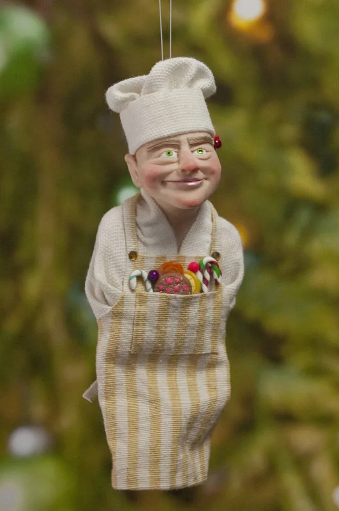 Chef Decoration Christmas - North Pole Elf - delightful gift for the chef - Cooking Apron with a Pocket full of Candy Canes