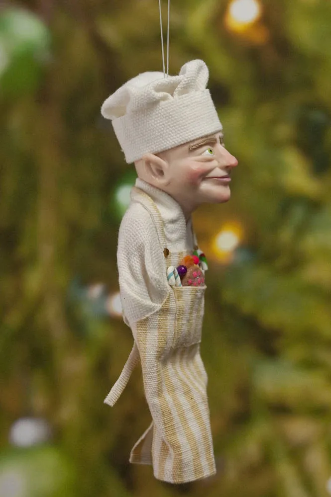 Chef Decoration Christmas - North Pole Elf - delightful gift for the chef - Cooking Apron with a Pocket full of Candy Canes