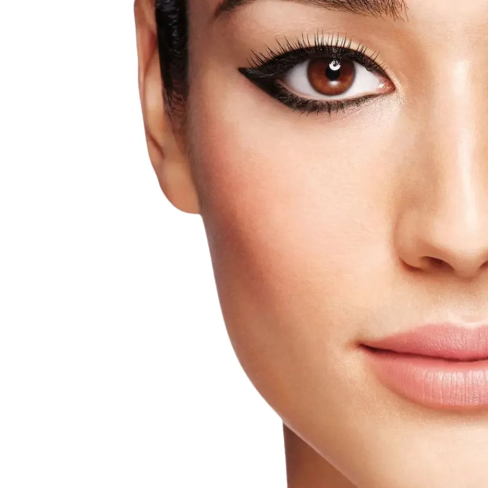 Clinique High Impact Custom Black Kajal