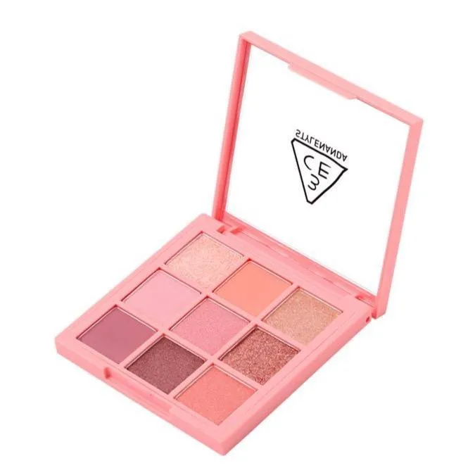 Coastal Charm 3CE Eye Color Palette - 8.1g: Transform Your Eye Makeup