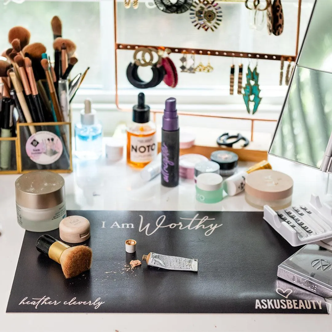 Custom AskUsBeauty MakeupFlat - Premium Vinyl Mat