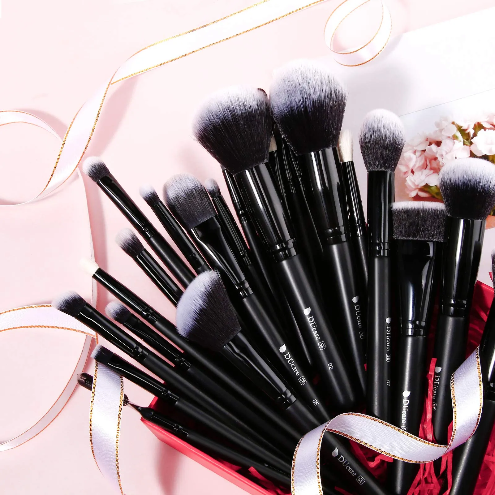 DUcare Makeup Brushes 27PCS  Makeup Brush Cleaner Set