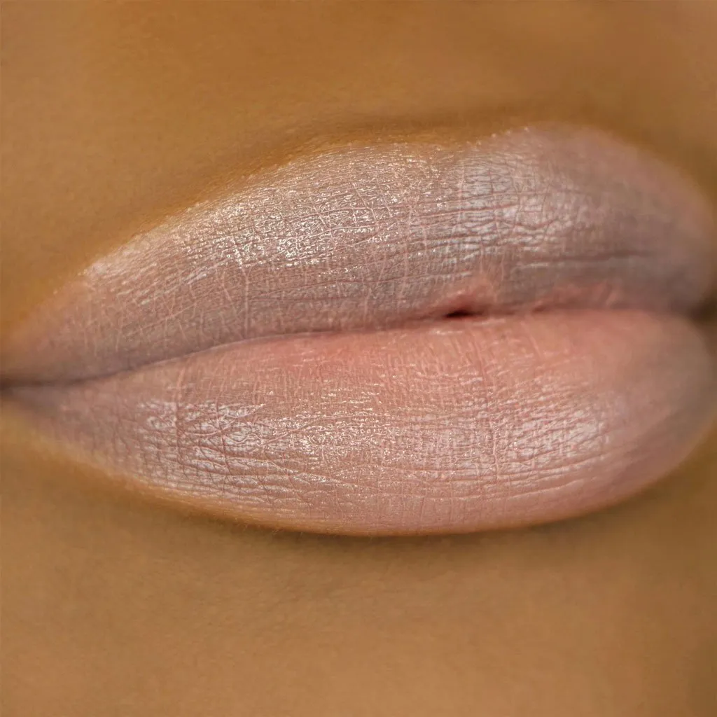 Essential Lip Enhancer Shine Balm