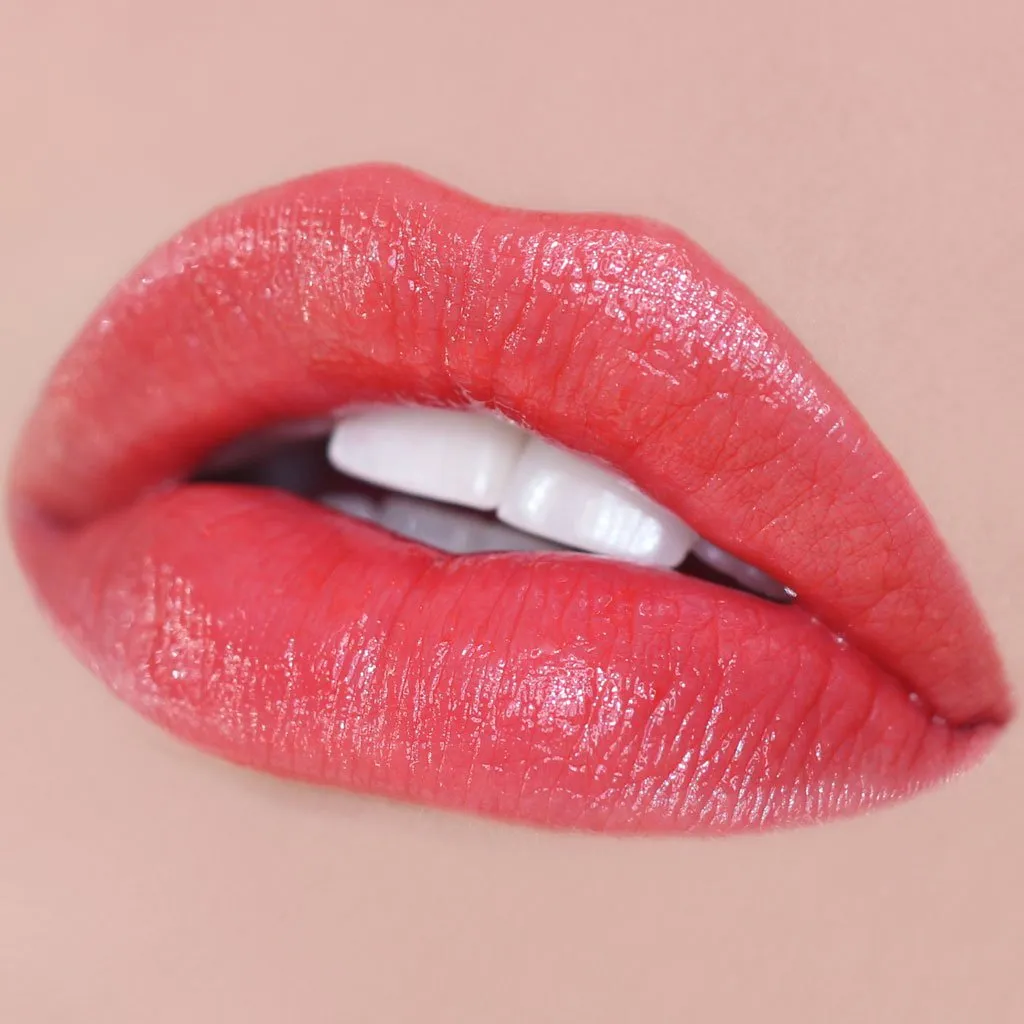 Essential Lip Enhancer Shine Balm