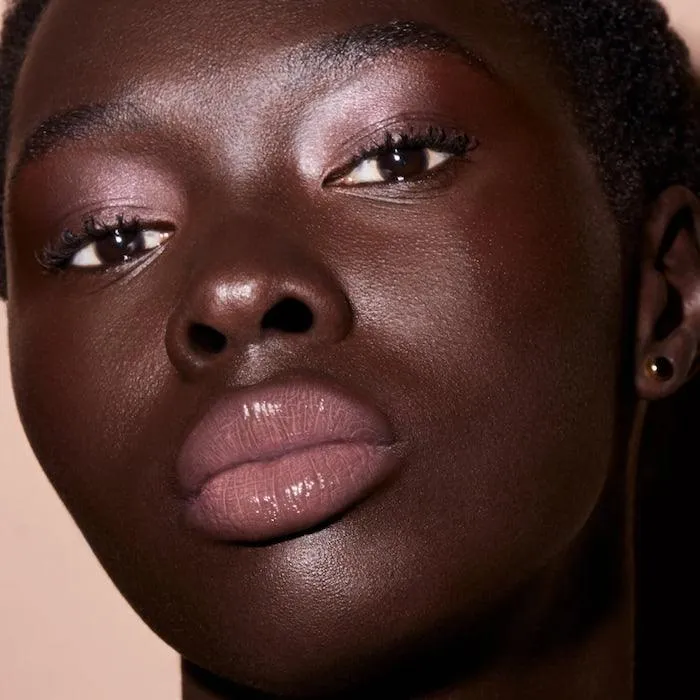 Fenty Beauty - GLOSS BOMB CREAM COLOR DRIP LIP CREAM