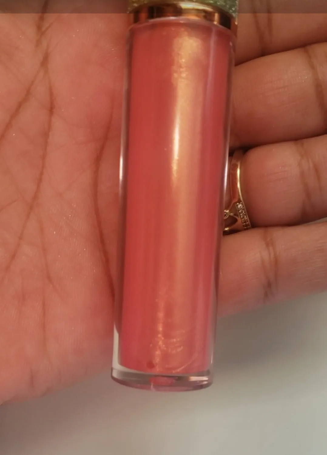 Glitter lip gloss