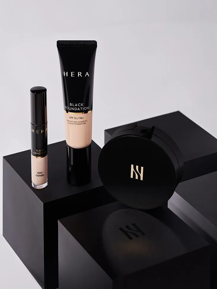 [Hera] BLACK CUSHION SPF 34 / PA   - No. 17N1 IVORY 15g x 2ea