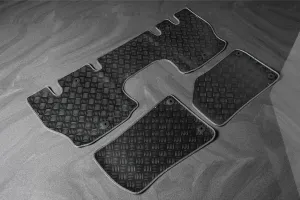 Jeep Wrangler JL (2018 - Present) Chequered Rubber Mats - 4 Door