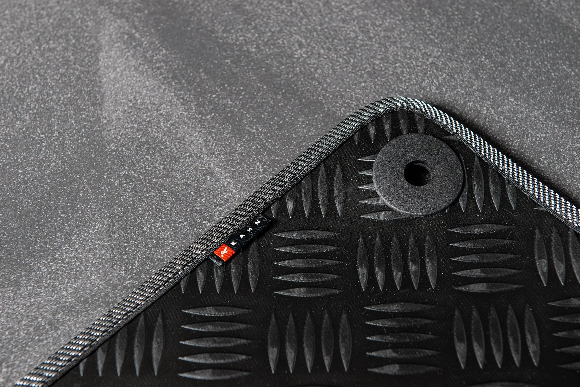 Jeep Wrangler JL (2018 - Present) Chequered Rubber Mats - 4 Door
