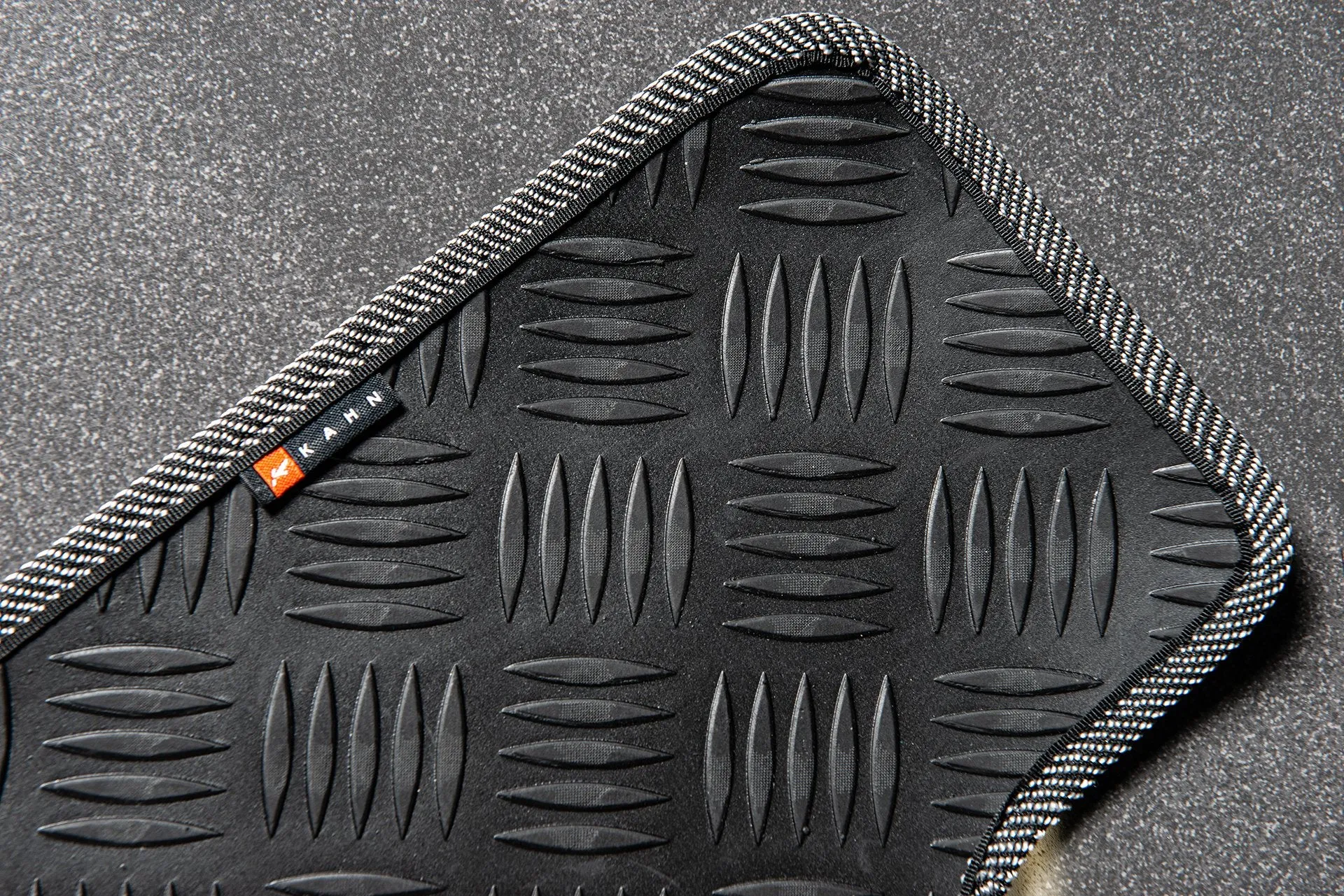Jeep Wrangler JL (2018 - Present) Chequered Rubber Mats - 4 Door