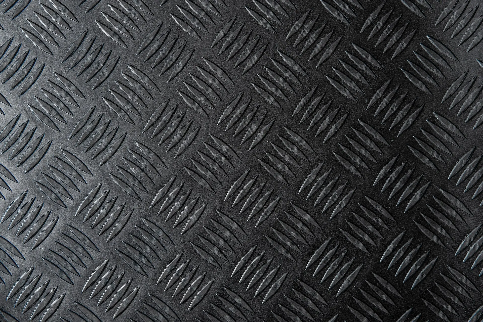 Jeep Wrangler JL (2018 - Present) Chequered Rubber Mats - 4 Door