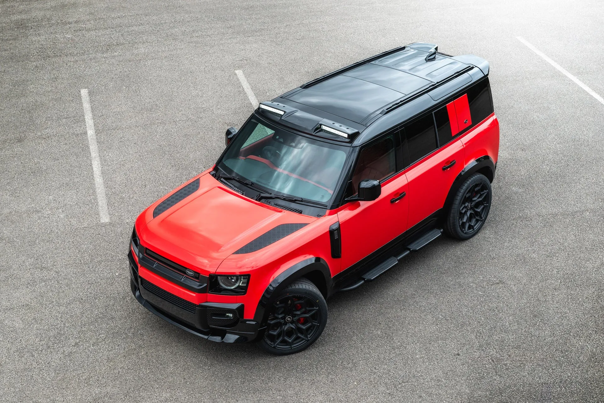 Land Rover Defender 110 - Rosso Corsa Red