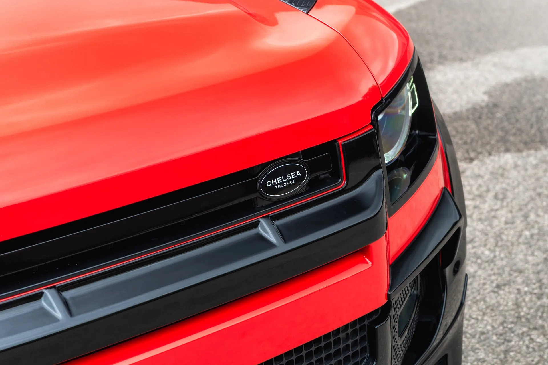 Land Rover Defender 110 - Rosso Corsa Red