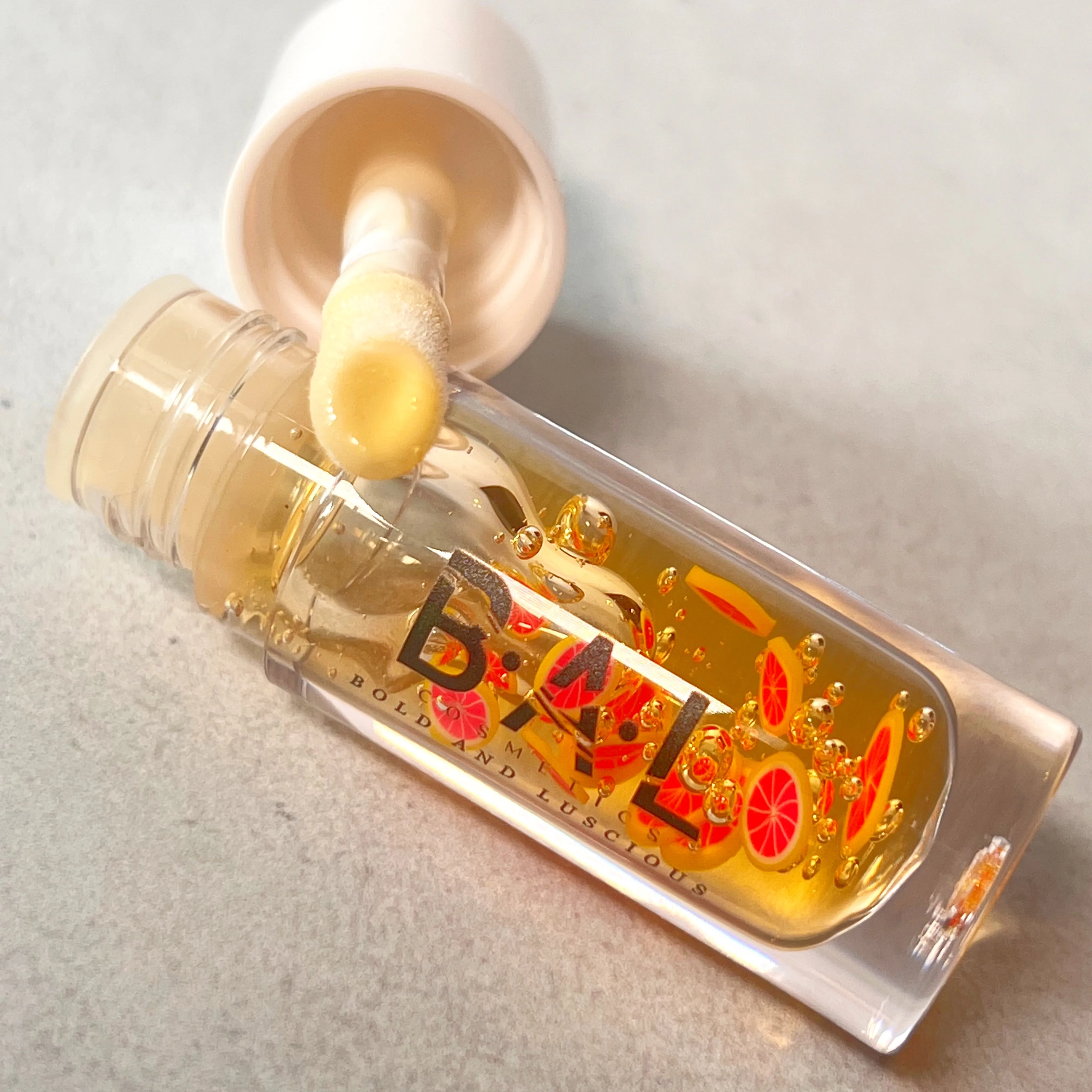 Lip Splash Moisturizing Lip Oil- Orangesicle