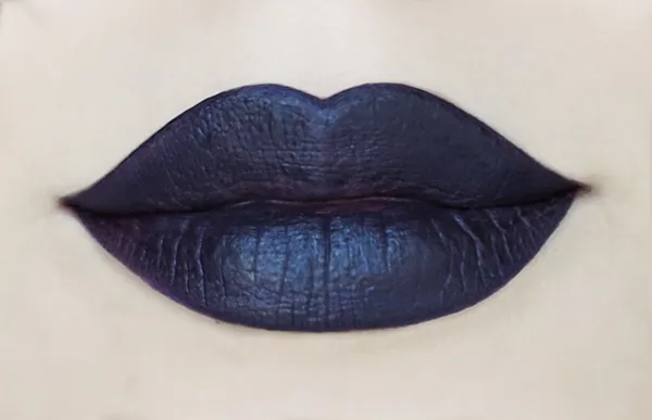 Long Lasting Liquid Lipstick - Bordeaux