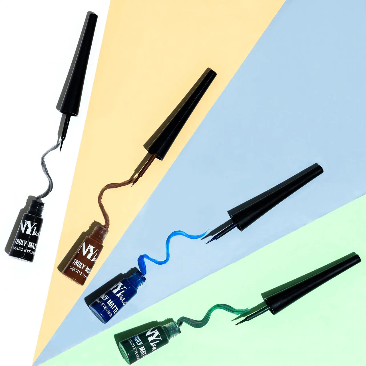 NY Bae Truly Matte Liquid Eyeliner - Edgy Emerald (4.5 ml) | Matte Finish | Super Pigmented | Long lasting | Quick Drying | Waterproof