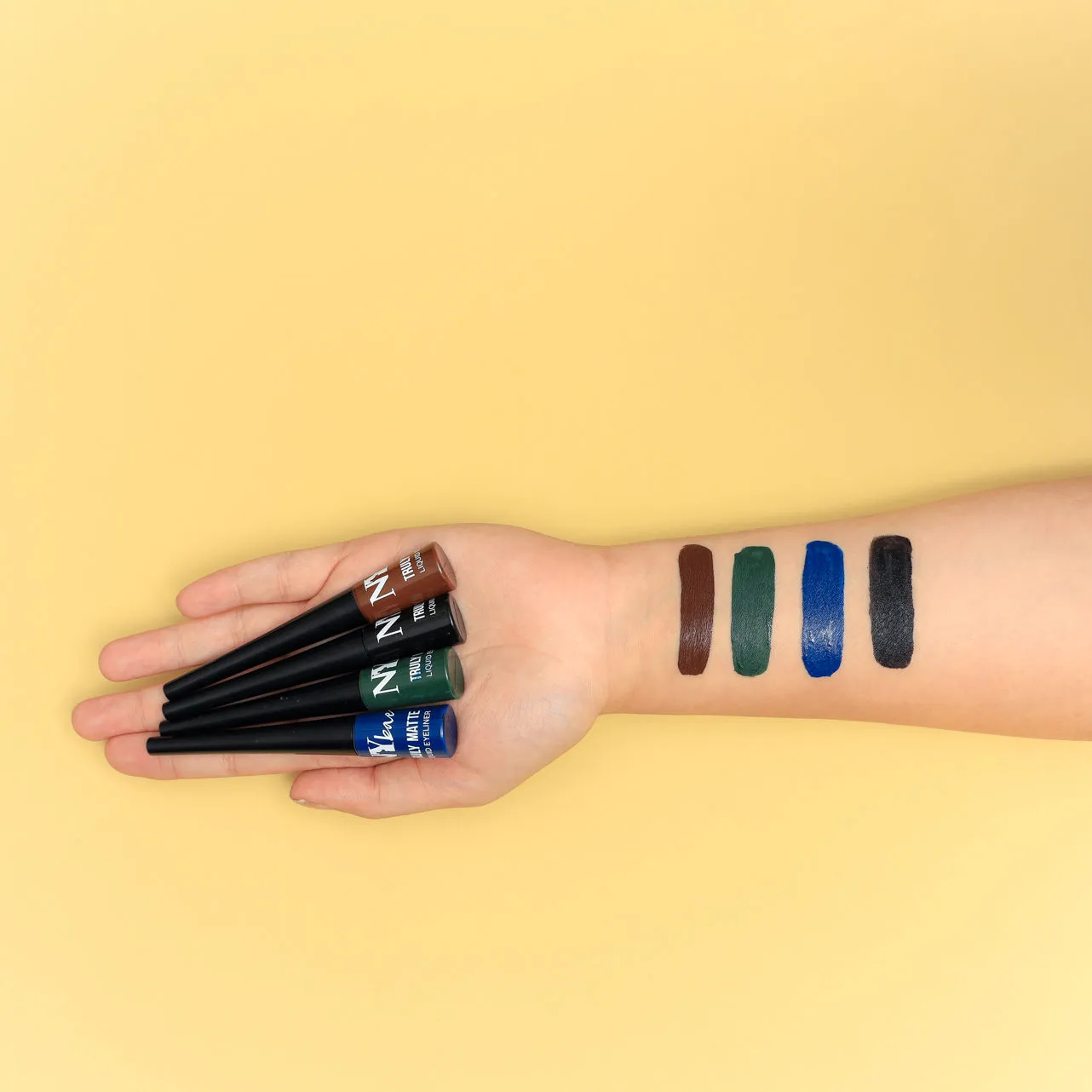 NY Bae Truly Matte Liquid Eyeliner - Edgy Emerald (4.5 ml) | Matte Finish | Super Pigmented | Long lasting | Quick Drying | Waterproof
