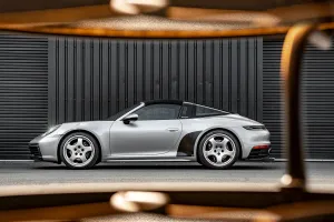 Porsche Targa 992 - Exterior Silver