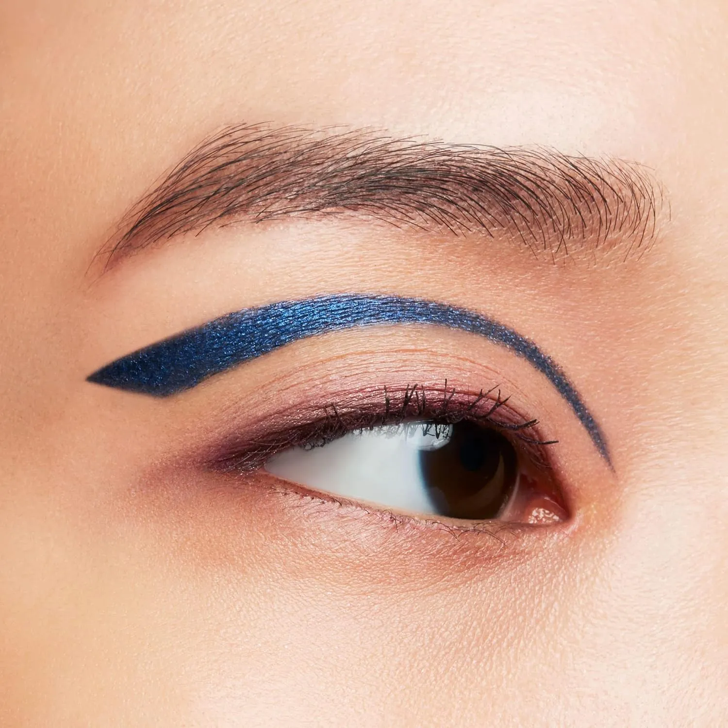 Shiseido POP PowderGel Eye Shadow - Weightless, Blendable Eyeshadow for Long-Lasting Eye Looks - Waterproof & Crease Resistant