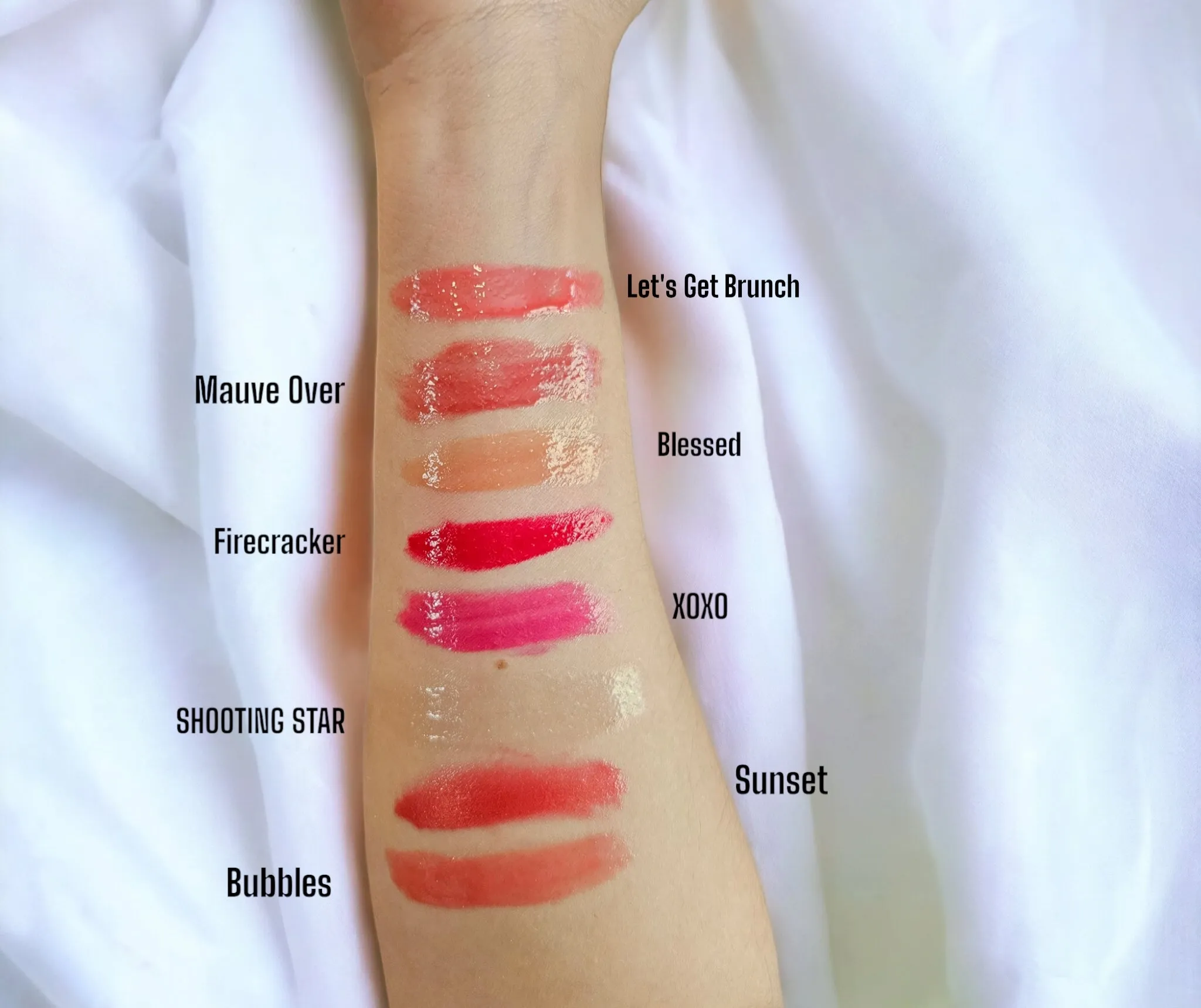 SHOOTING STAR Barely-There Lip Serum Gloss (Clear Shimmer)