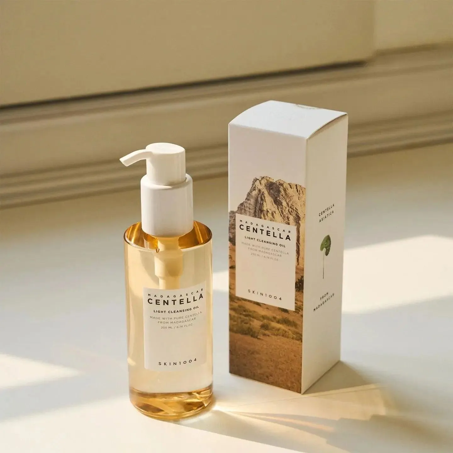 Skin1004 - Centella Light Cleansing Oil
