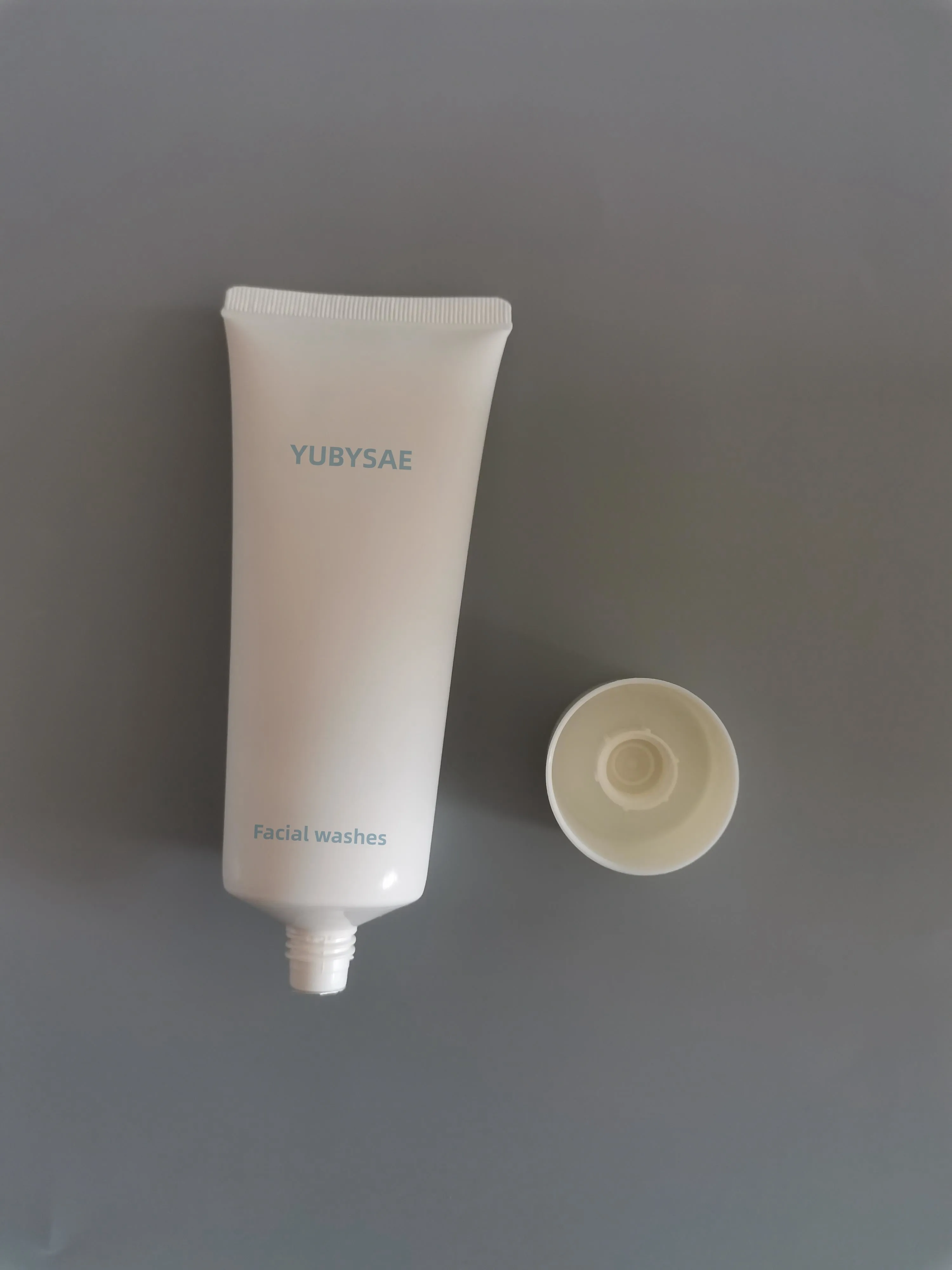 YUBYSAE Facial cleansers, nourishing facial foam cleanser, daily care